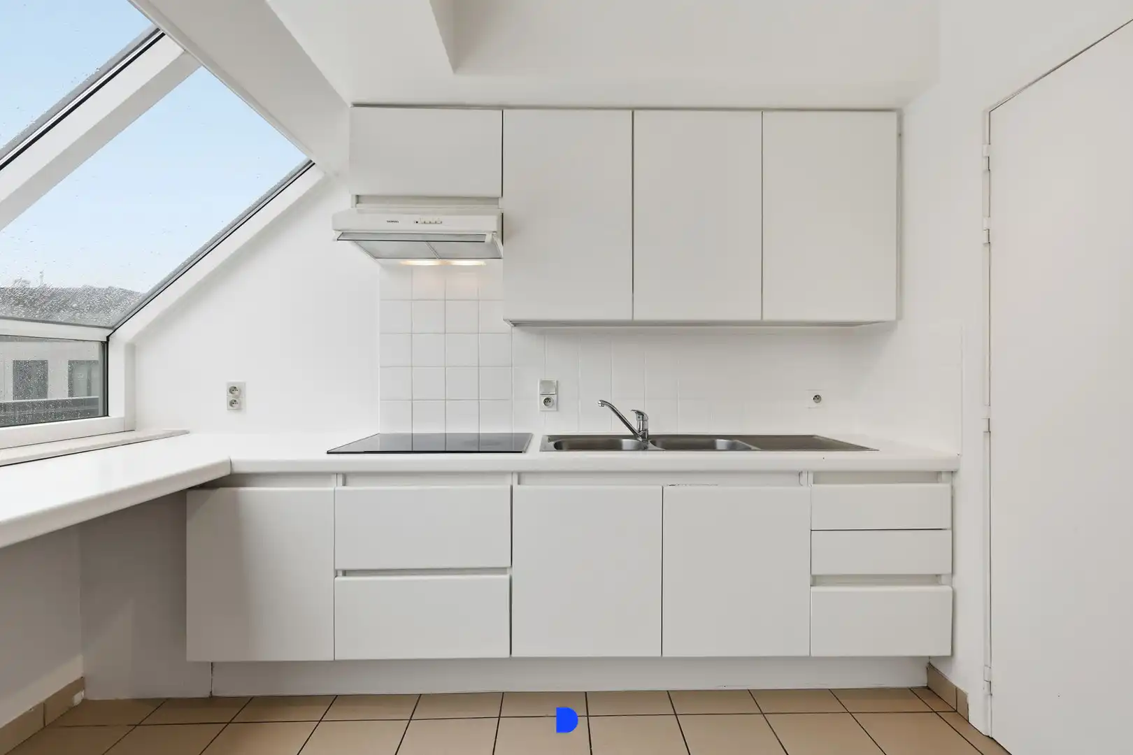 Ruim appartement in het centrum van Roeselare foto 6