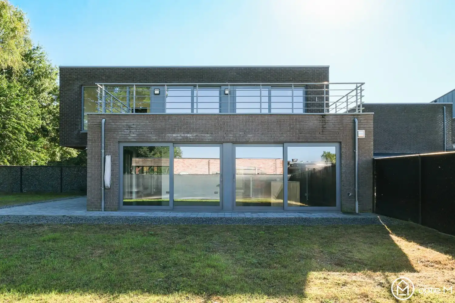 Ruime woning te koop in Houthalen-Helchteren – 174 m², tuin en 2 parkeerplaatsen foto 3