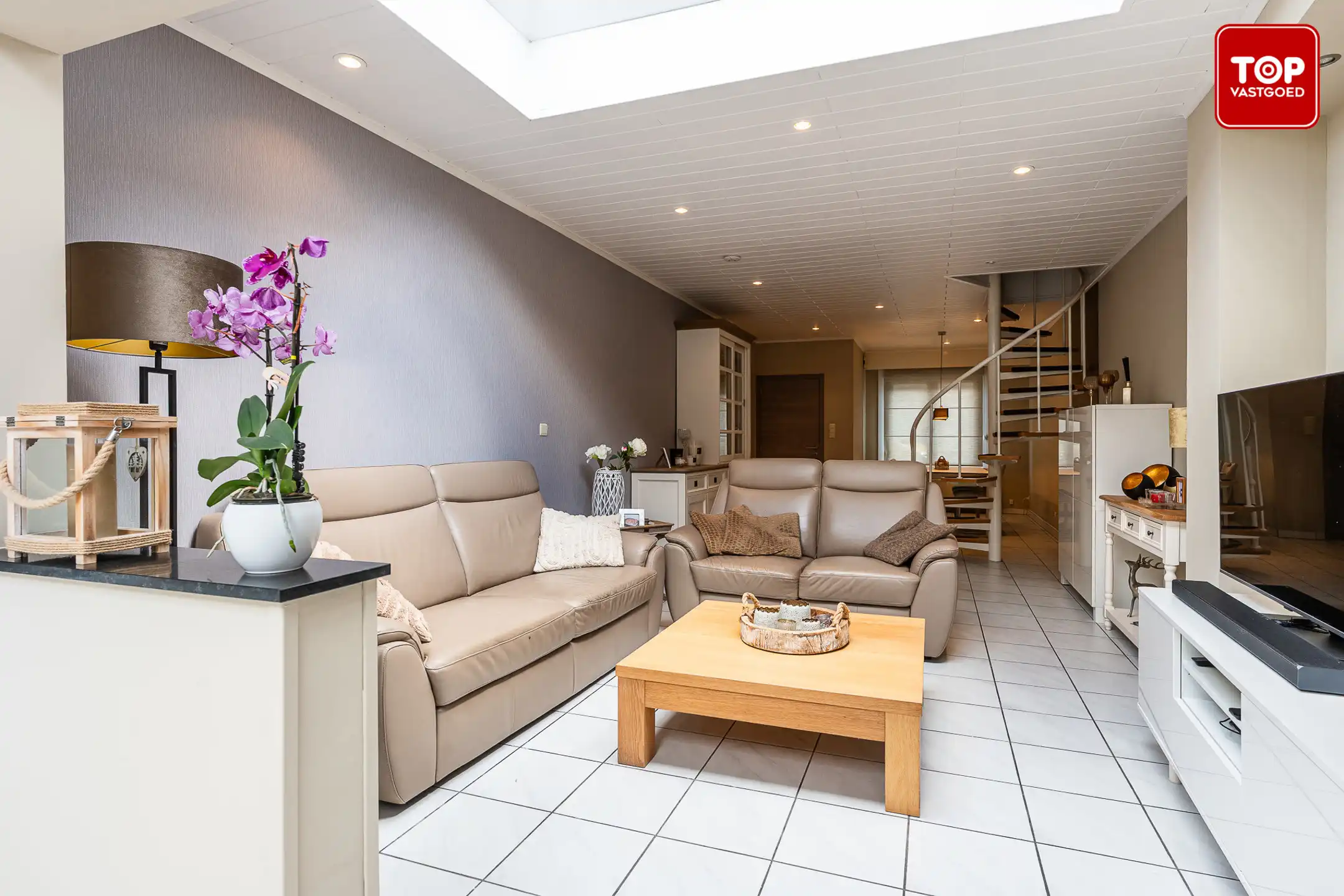 Instapklare woning met mooi aangelegde tuin.  foto 5