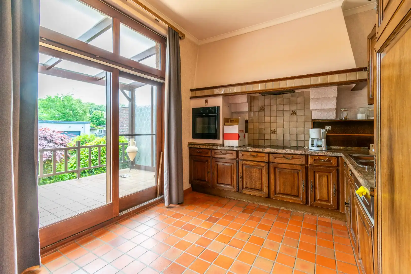 Een karaktervolle, te moderniseren woning te Halle!  foto 10
