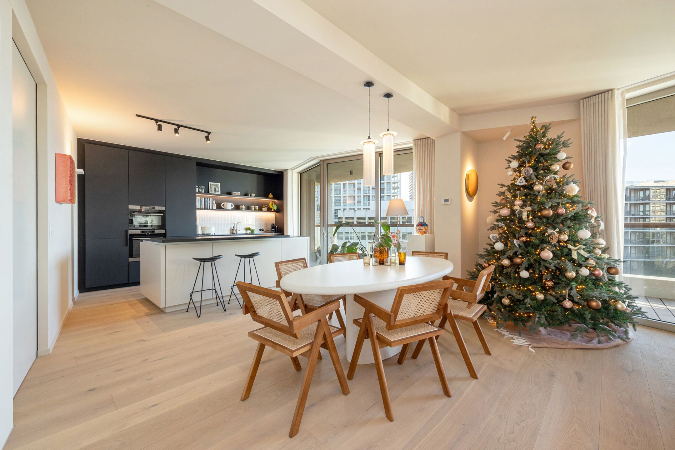 Luxueus appartement met panoramisch uitzicht op toplocatie foto 3