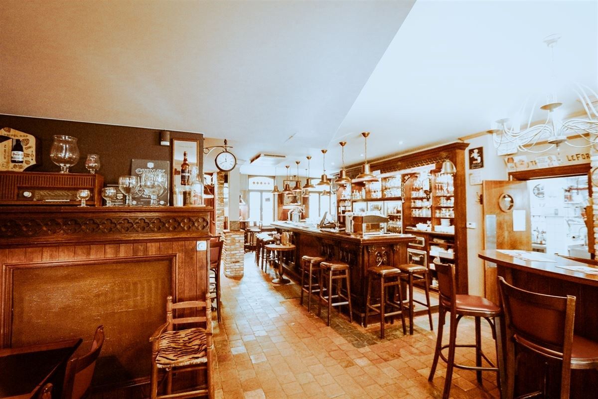 Rendabel Restaurant met woonst op Toplocatie foto 2