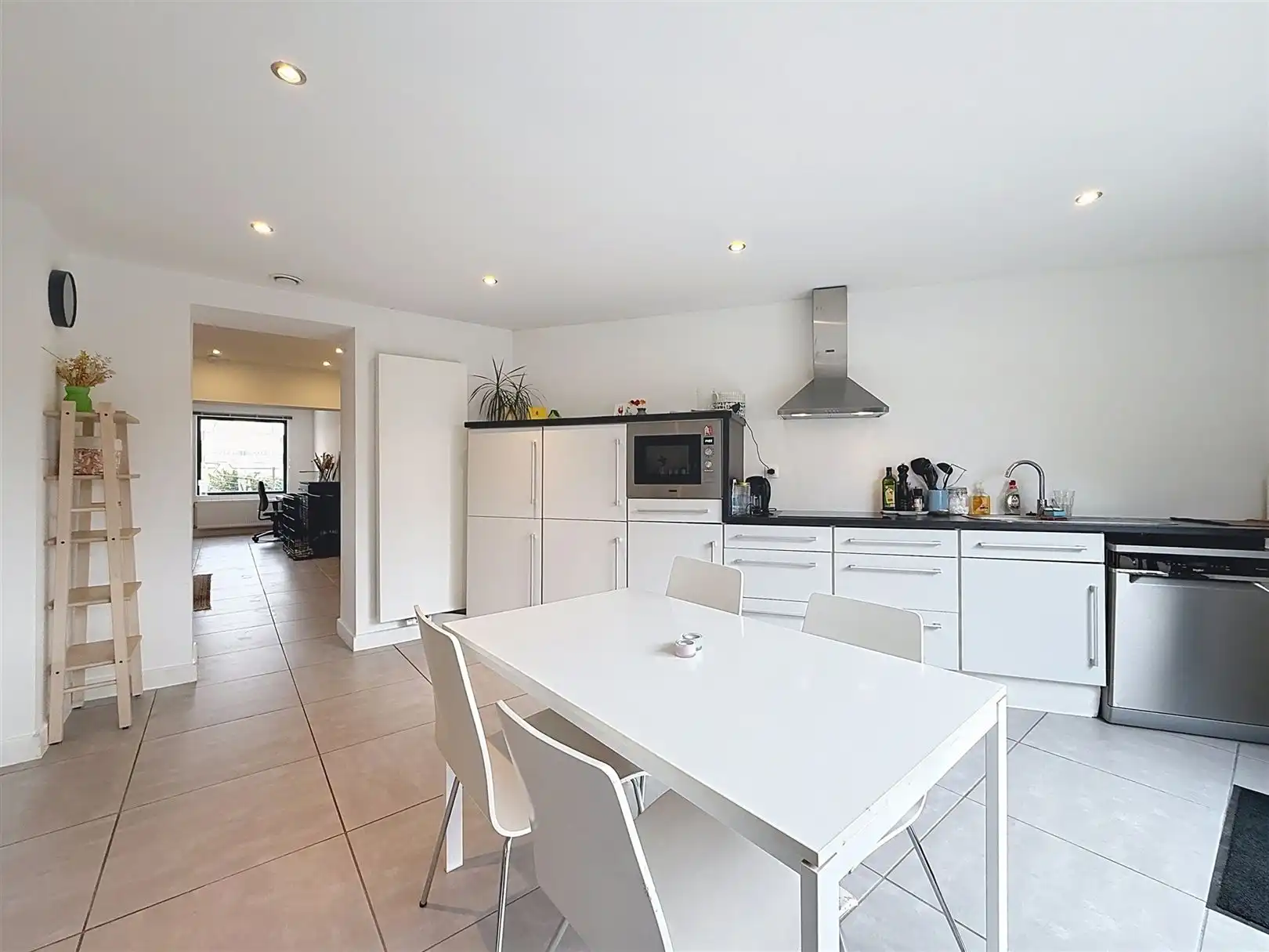 Gerenoveerde HOB met tuin, 2 slpks, 2a 93ca foto 33