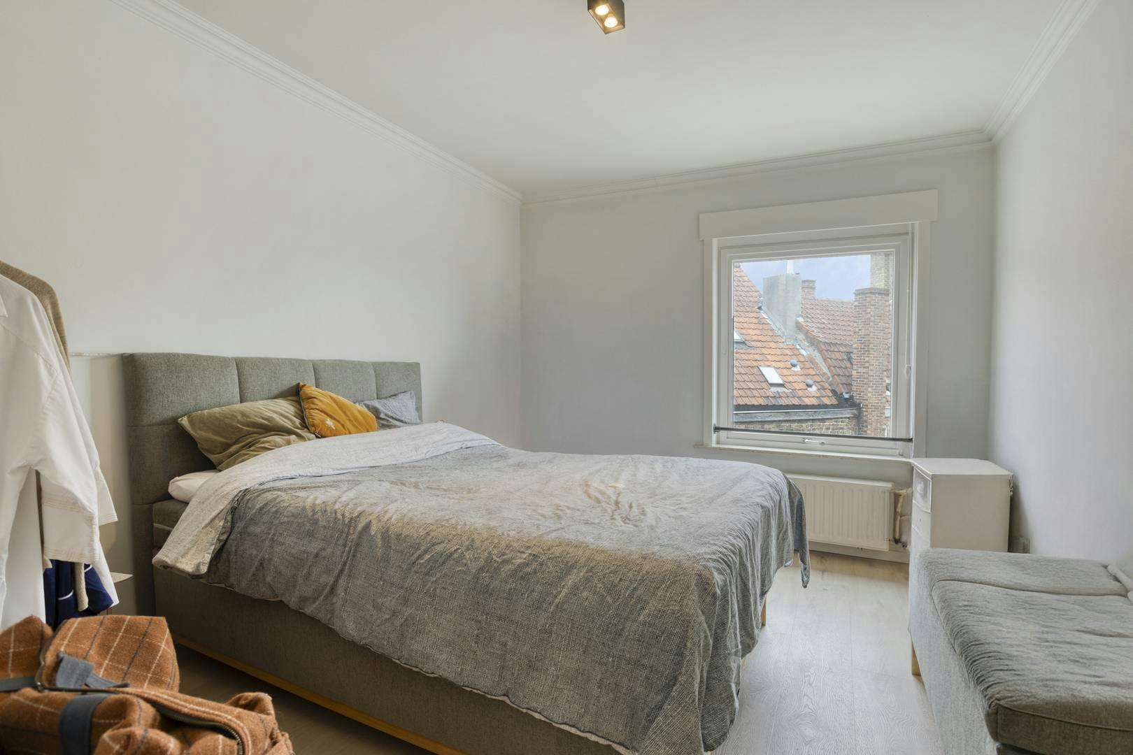 Gerenoveerd Appartement te koop in Brugge met 2 slaapkamers foto 3