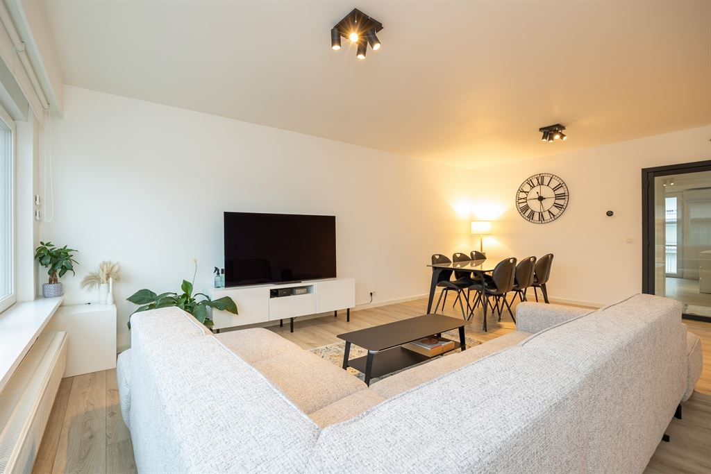 Instapklaar tweeslaapkamer appartement in de Groenenhoek foto 4