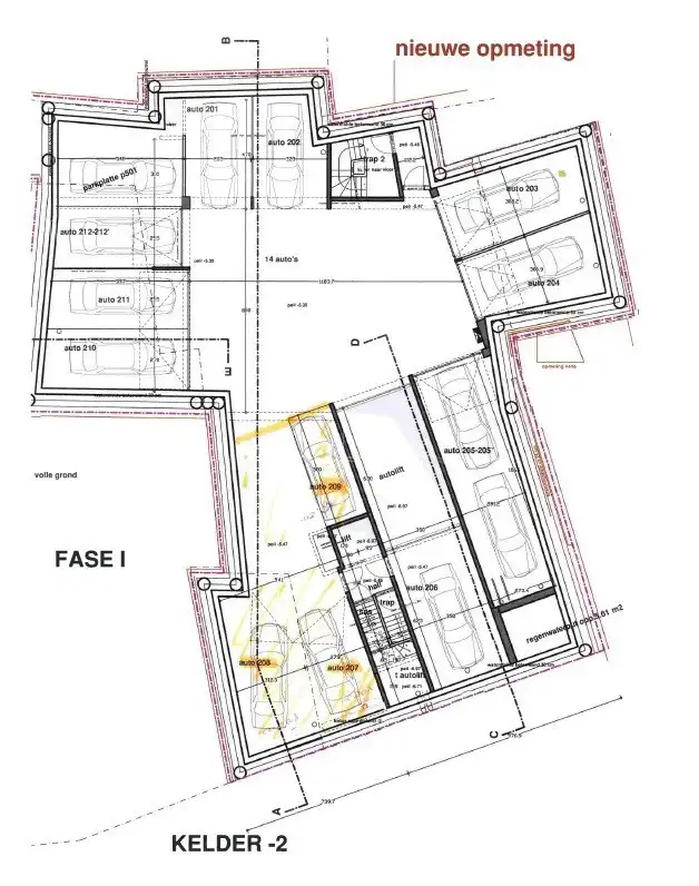 Unieke kans in hartje Brugge - afgesloten dubbele garagebox! foto 2
