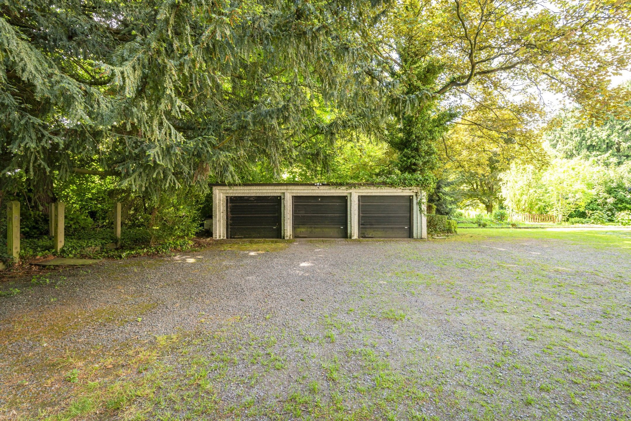 Exclusieve villa met zwembad en privédomein te Dilbeek foto 8