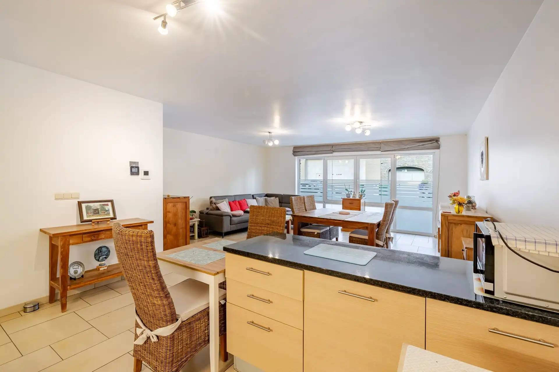 Gelijkvloers appartement met 2 slaapkamers en terras in Aalst foto 5