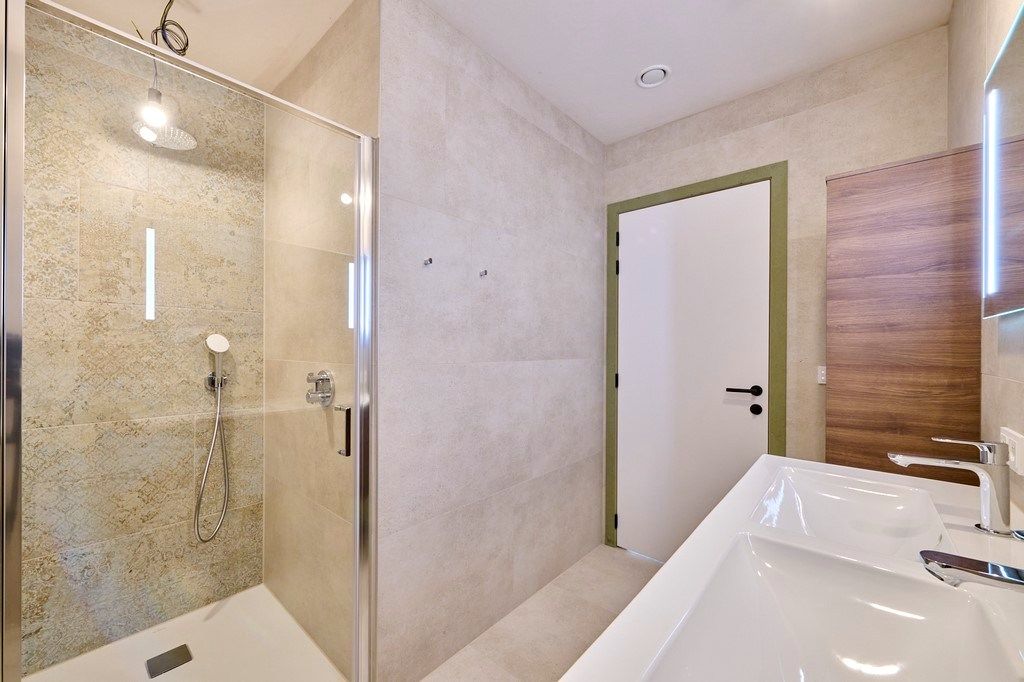 Ezaart 35 2400 Mol 1ste verdiep te huur van 100 m² met terras en met Carport en buitenberging foto 12