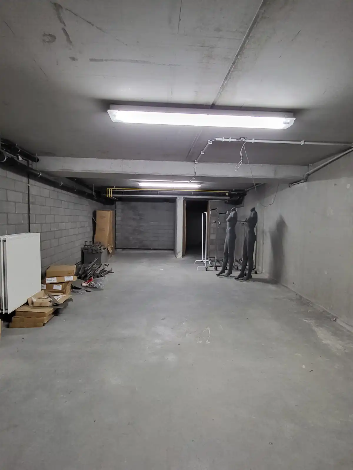 Handelsruimte in het centrum van Deinze foto 8