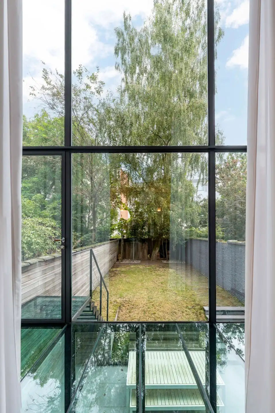 ANTWERPEN-ZUID - Stijlvol herenhuis met sauna en zwembad foto 9