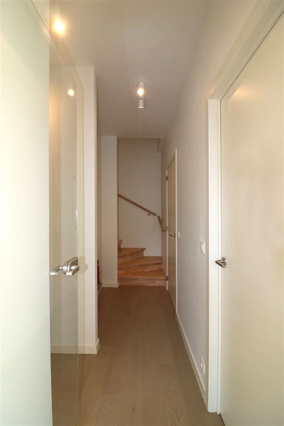 Bijzonder opgevat penthouse, 2 slpk., garage, groot terras foto 19