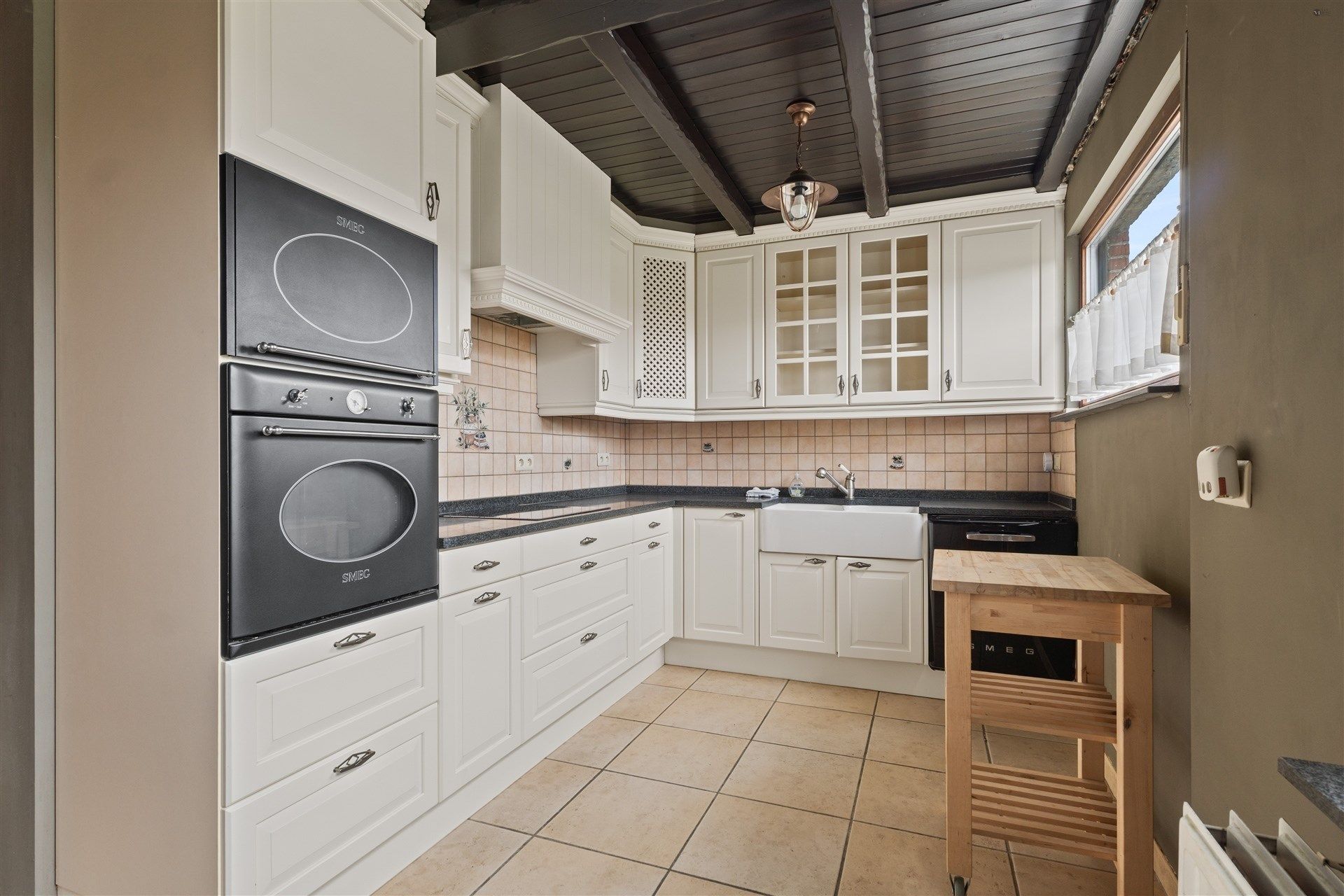 Open bebouwing met vrijstaande schuur  foto 10