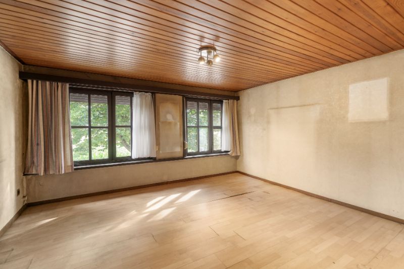 Ruime woning met 3 slaapkamers op 551m² foto 11
