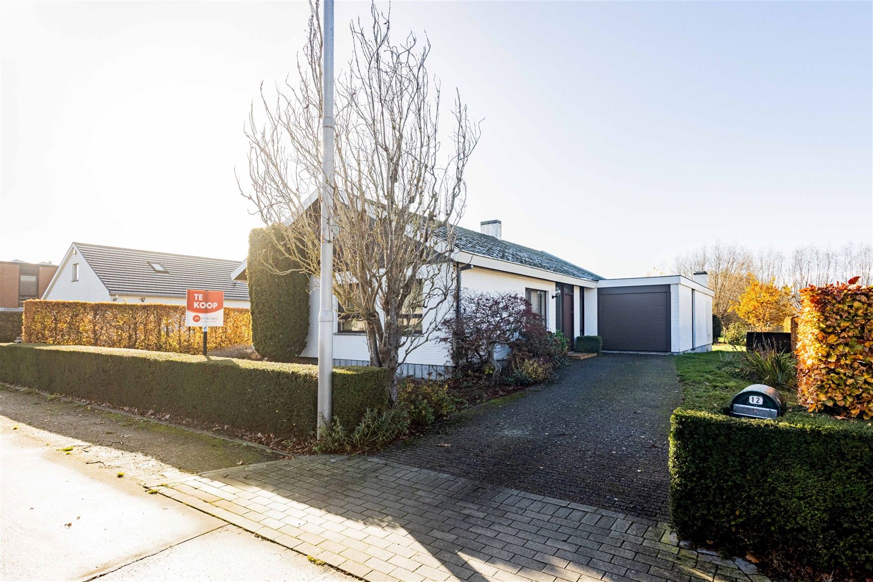 Charmante bungalow met open zicht en potentieel te Nazareth. foto 4