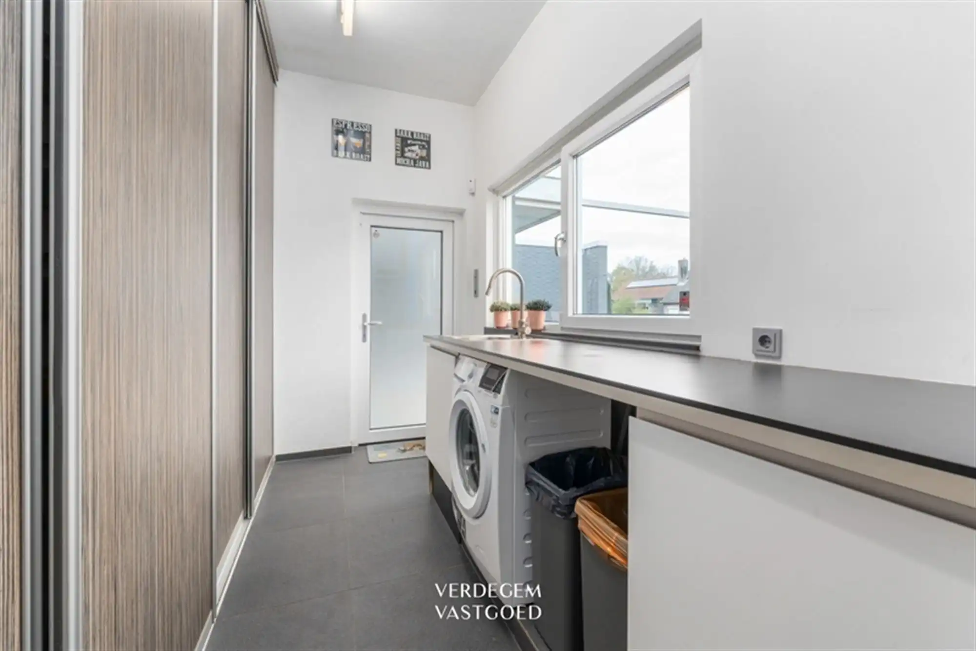 Modern wonen met prachtige geniettuin in het rustige Heikant foto 16