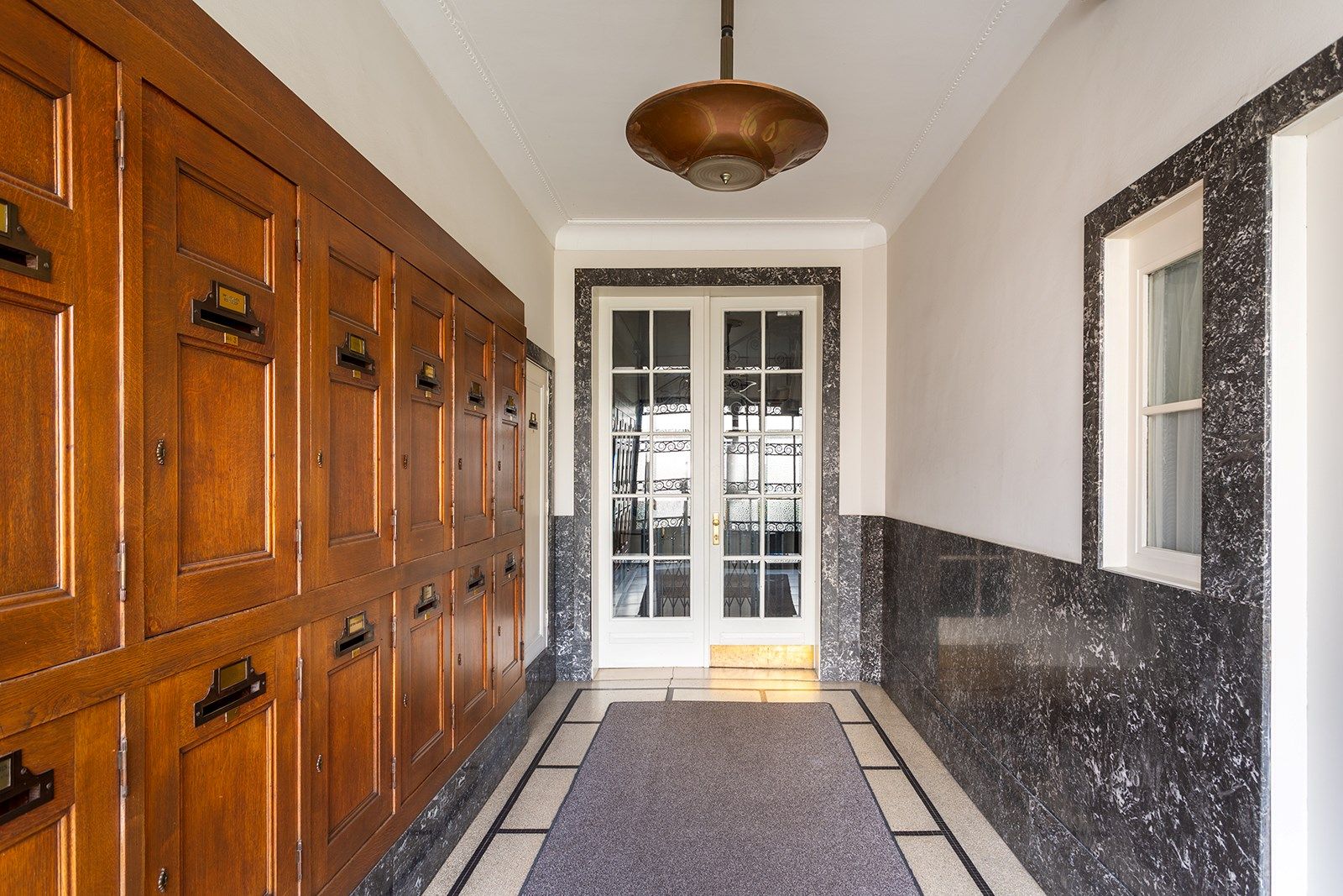 Interbellum: appartement in Zakelijke Art - Deco stijl  foto 2