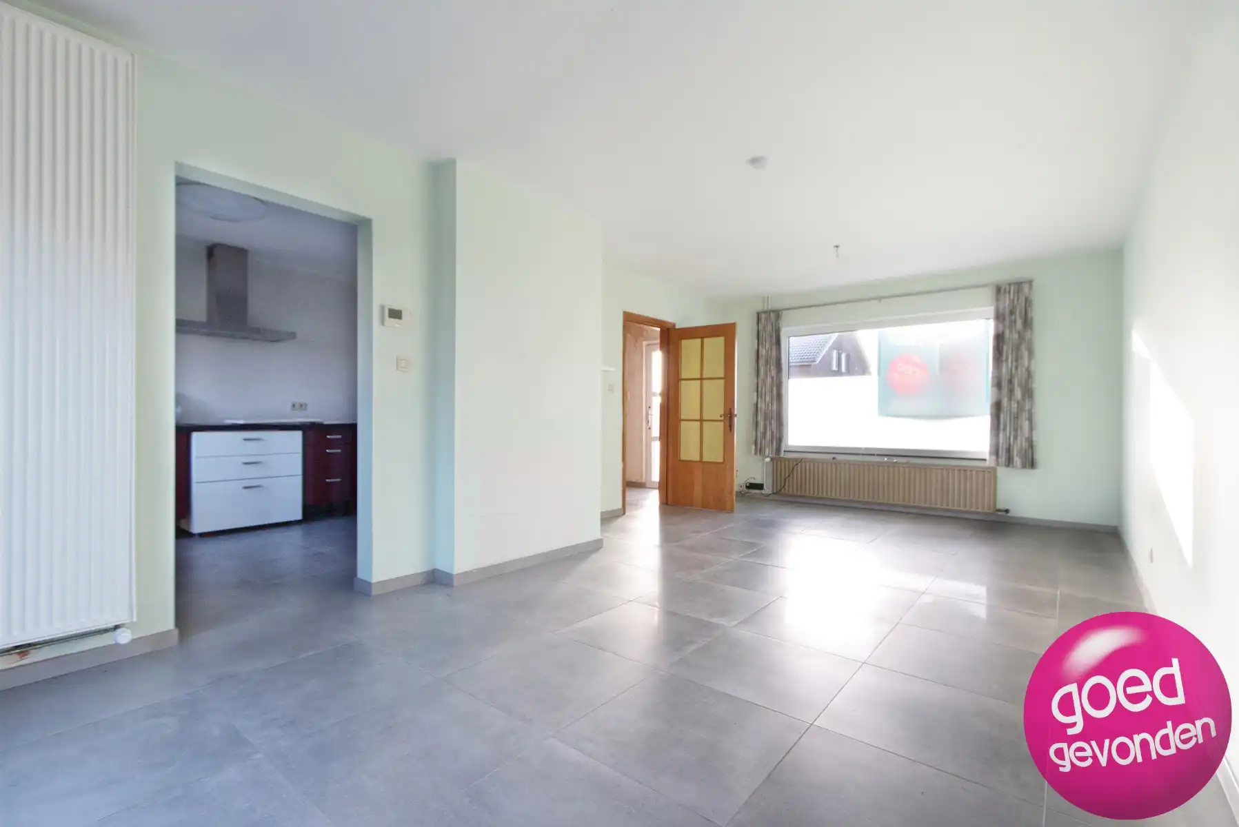 GEZINSWONING - 3 SLK - TERRAS - TUIN - GARAGE - PARKING foto 6