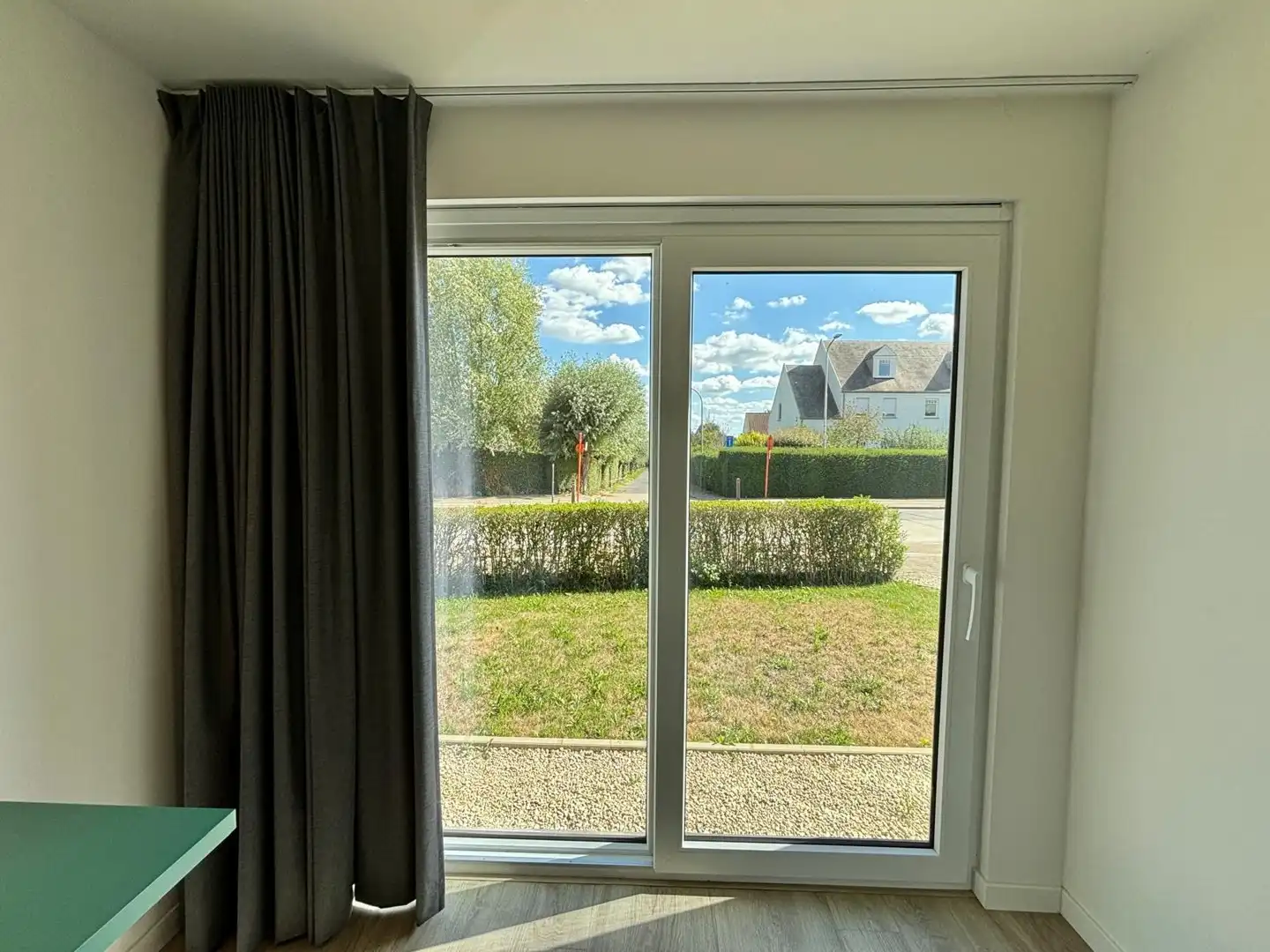 Bemeubelde studentenkamer met privé-keuken & badkamer – Hoog Kortrijk foto 9