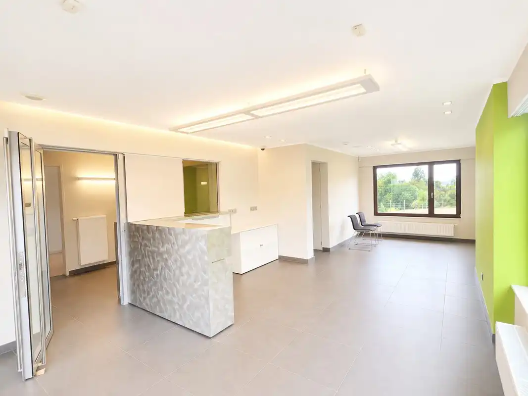 Commerciële ruimte te huur Heurnestraat 243 - 9700 Oudenaarde