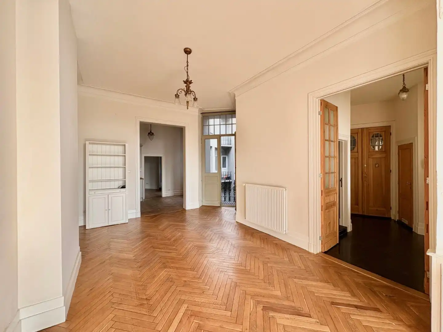 2-slaapkamerappartement met karakter in bruisende wijk Zurenborg foto {{pictureIndex}}