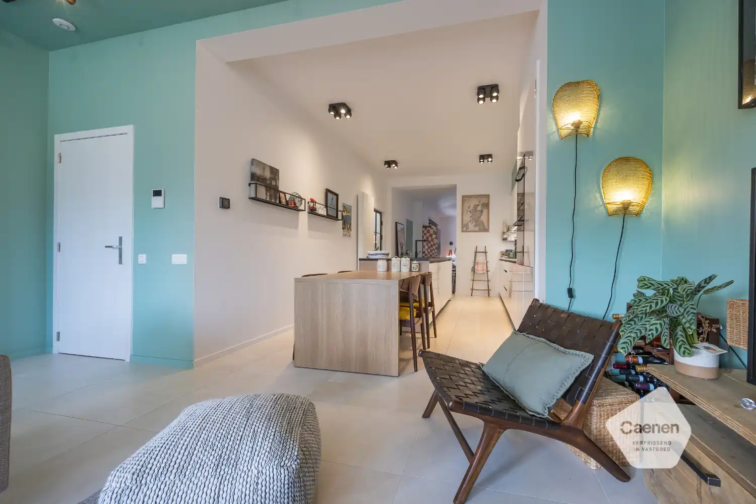 Ruim gerenoveerd drie slaapkamer appartement nabij centrum Oostende foto 8