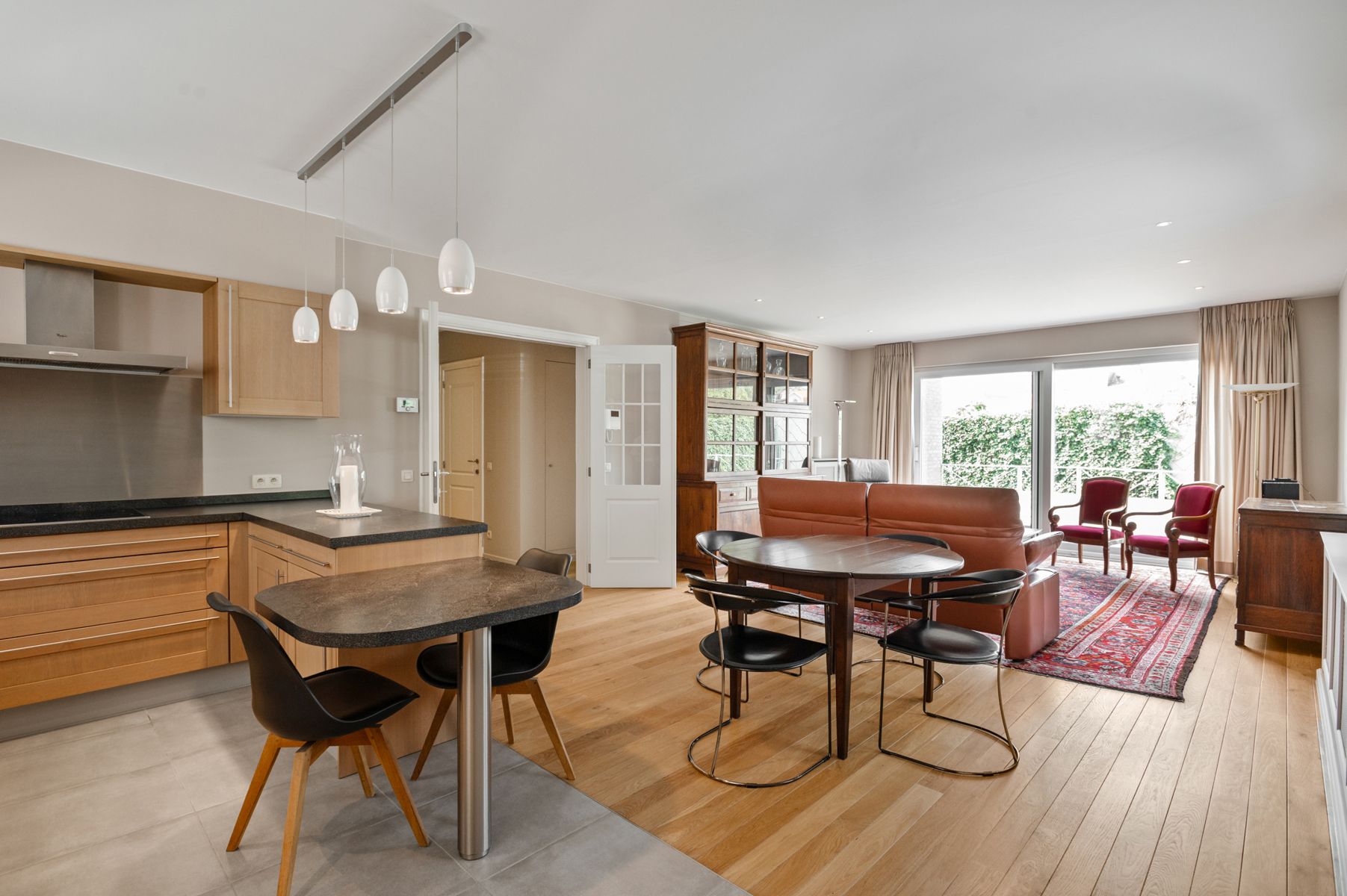 Luxueus  gelijkvloers appartement in centrum Schilde.  foto 5