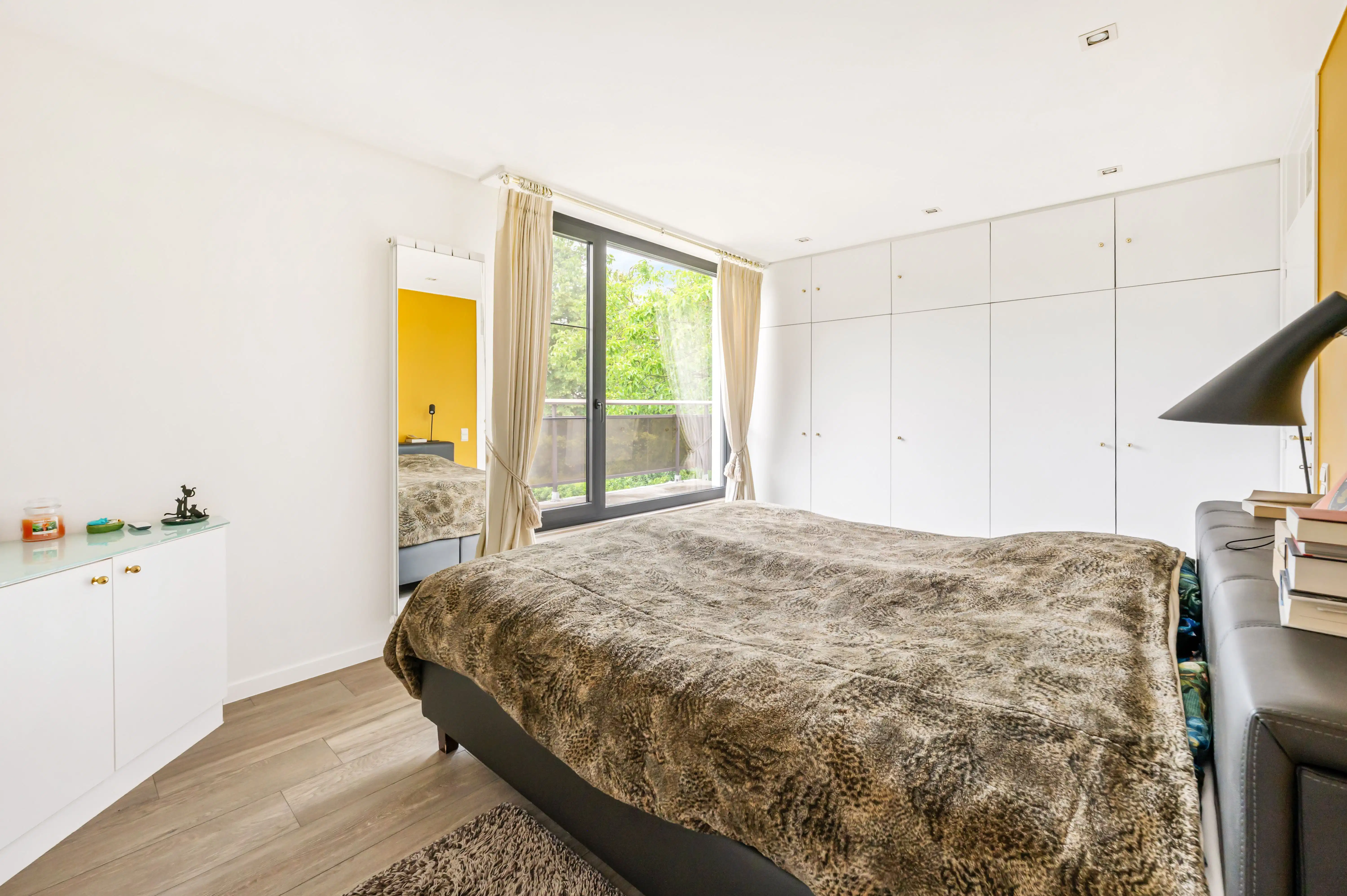 Stijlvolle split-levelvilla met veel licht en ruimte foto 23