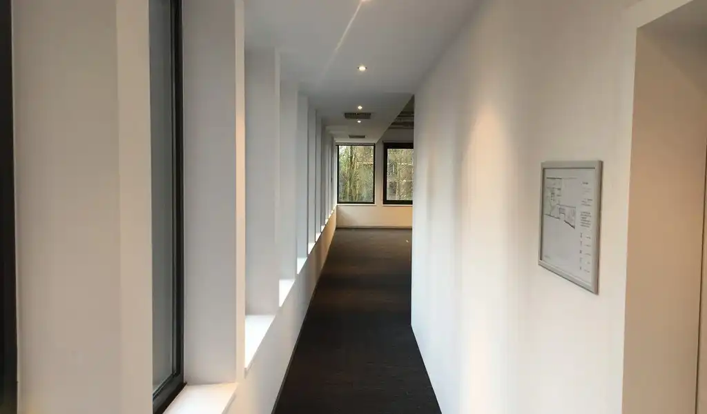 Trendy kantoor te huur in Starbuilding te Antwerpen foto 4