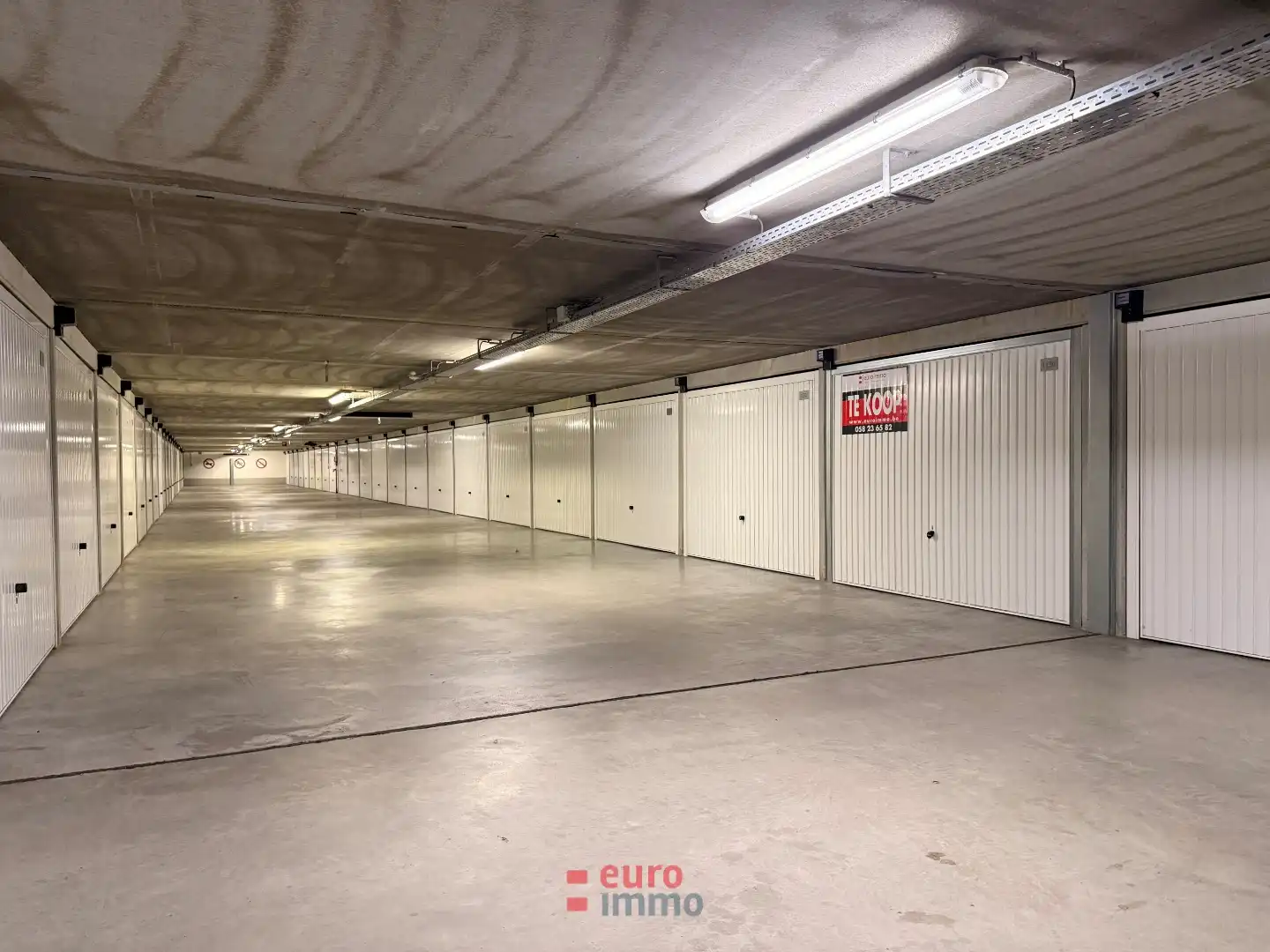 Topgarage op verdieping -1 onder de Franslaan. foto 4