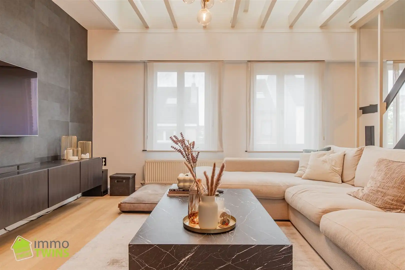 Op zoek naar een duplexwoonst met prachtige tuin/terrassen en garage te Lebbeke foto 2