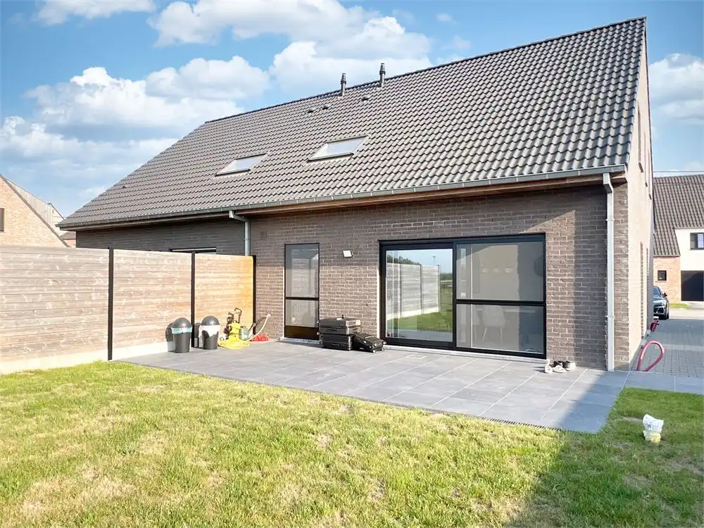 Recente nieuwbouwwoning (2022) met 4 slpks + tuin! foto 13
