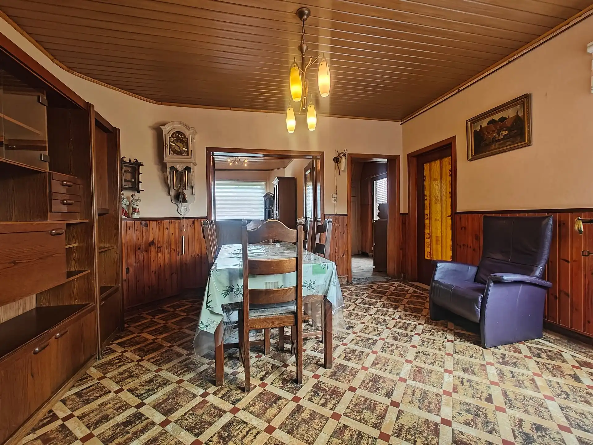 Te renoveren mijnwerkerswoning met 4 slaapkamers en extra  kangoeroegedeelte  foto 10