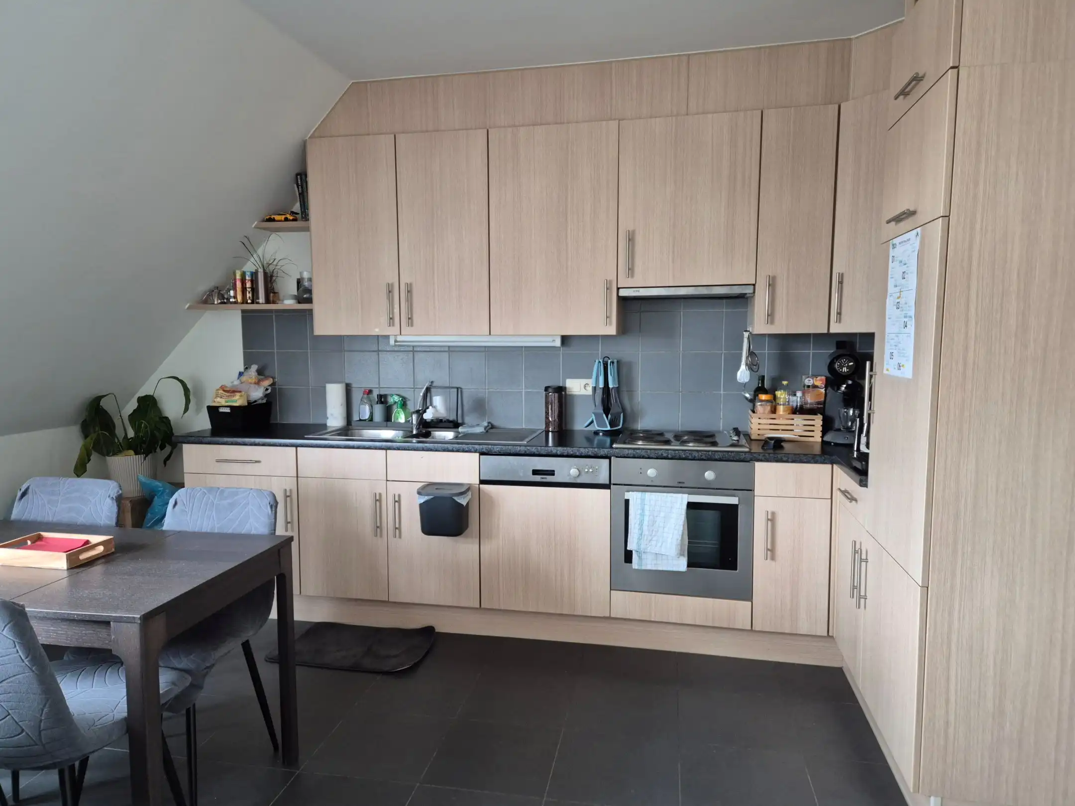 Appartement met 1 slaapkamer en garage. foto 6