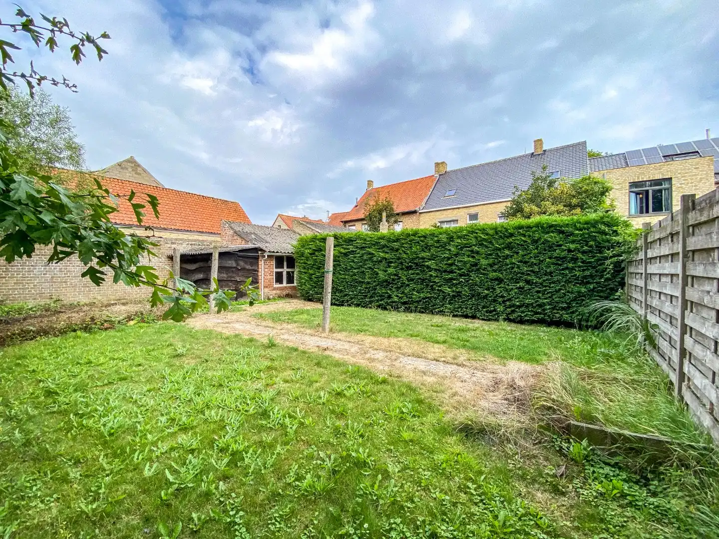 Zeer ruime te renoveren woning met statige gevel op 445 m² met zuid-west georiënteerde tuin. foto 21