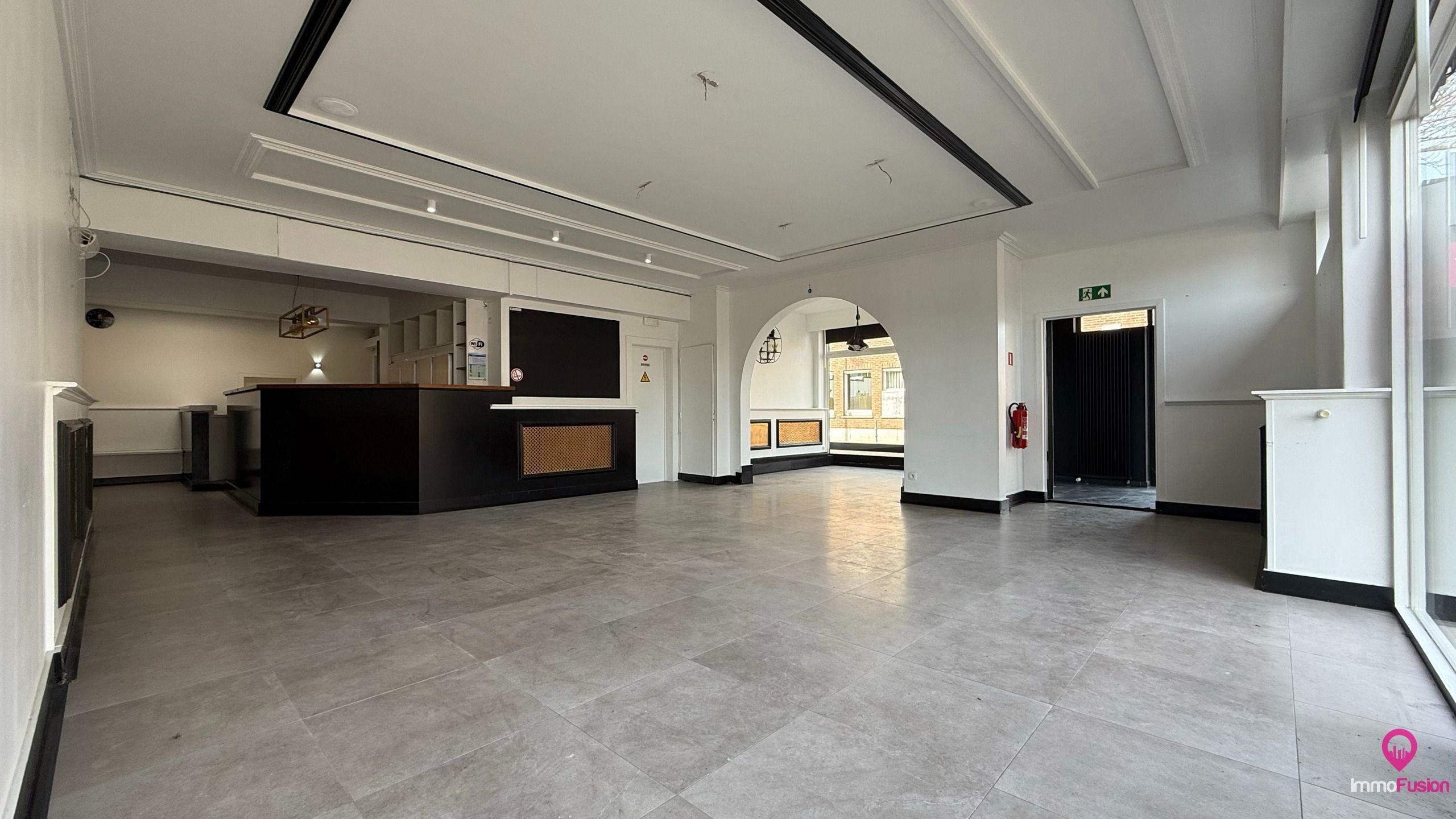 Instapklaar handelspand voor horeca op uitstekende locatie! foto 12