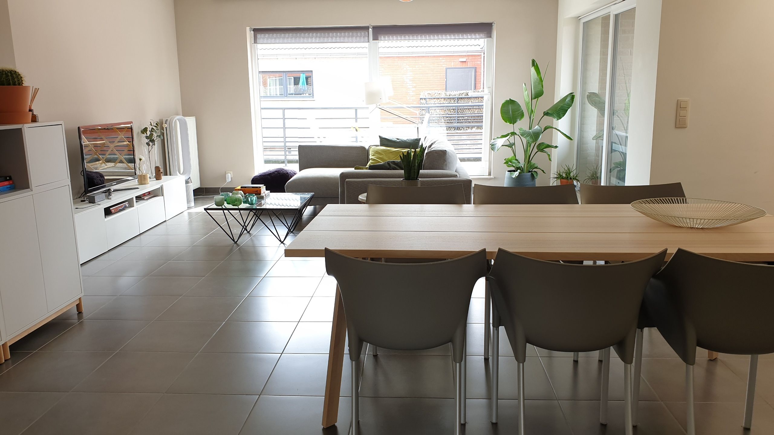 Ruime duplex in modern en klein gebouw foto 5