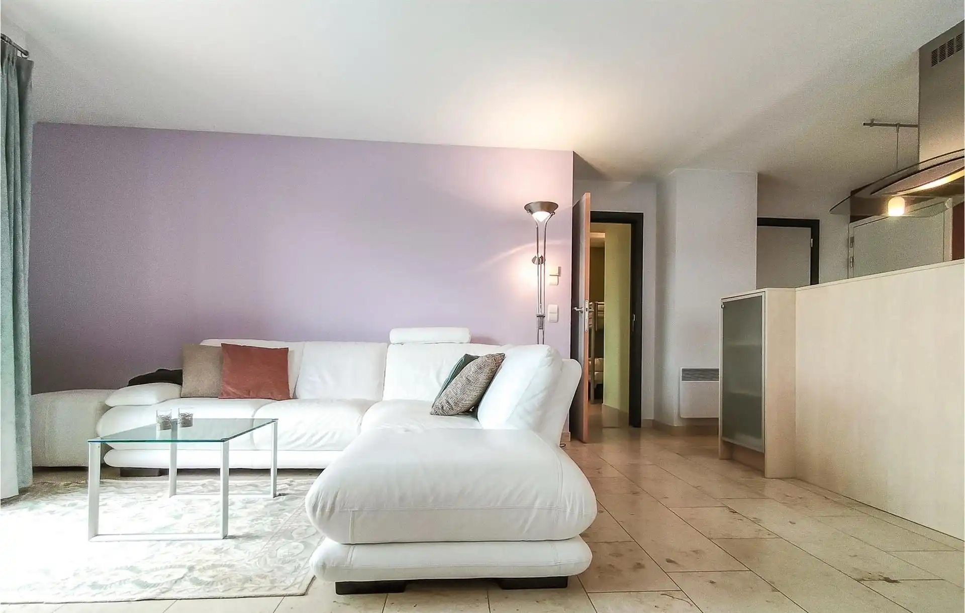 Gemeubeld 2-slpkm. app. met terras en gem. zwembad in Bredene foto 6