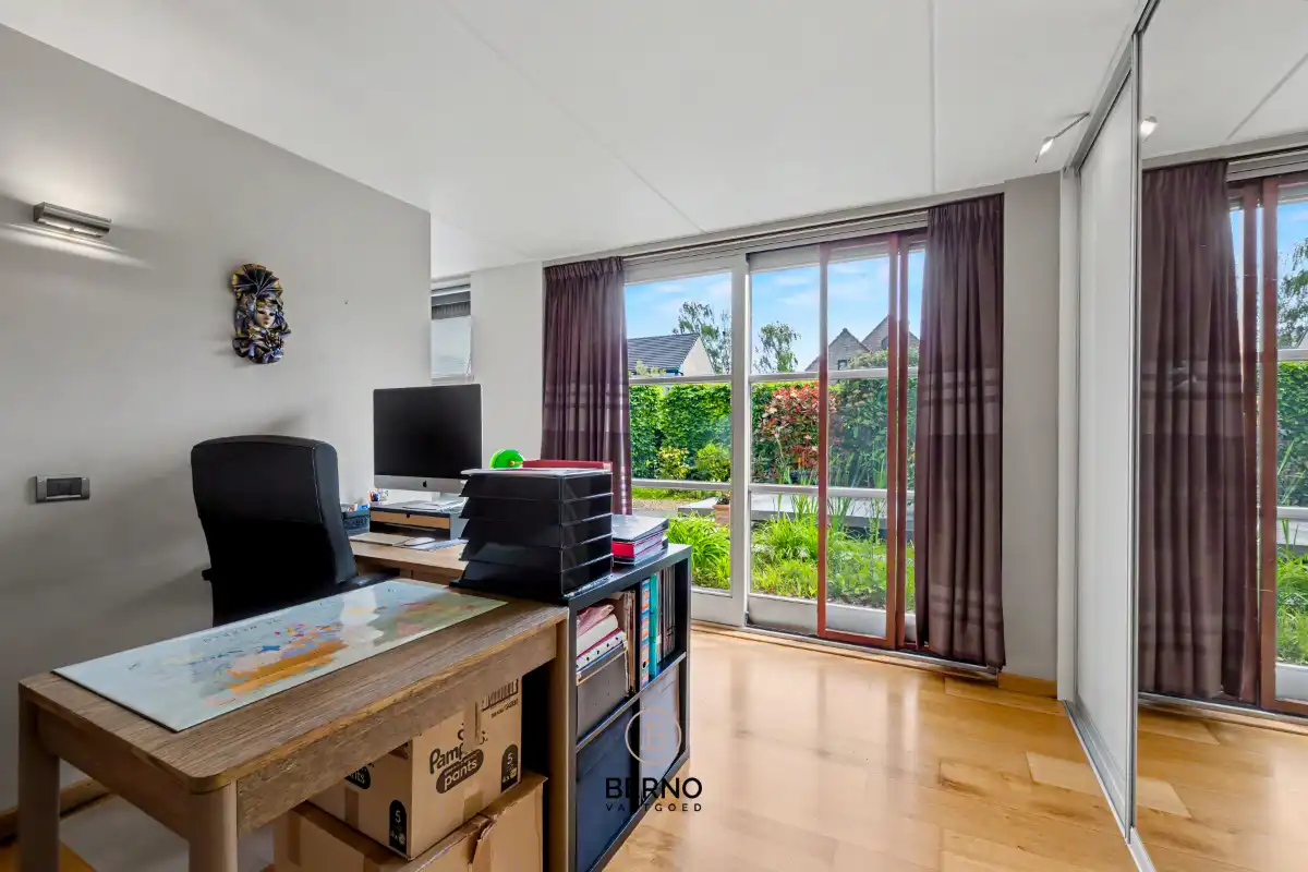 Rustig gelegen open bebouwing met ruime tuin foto 12