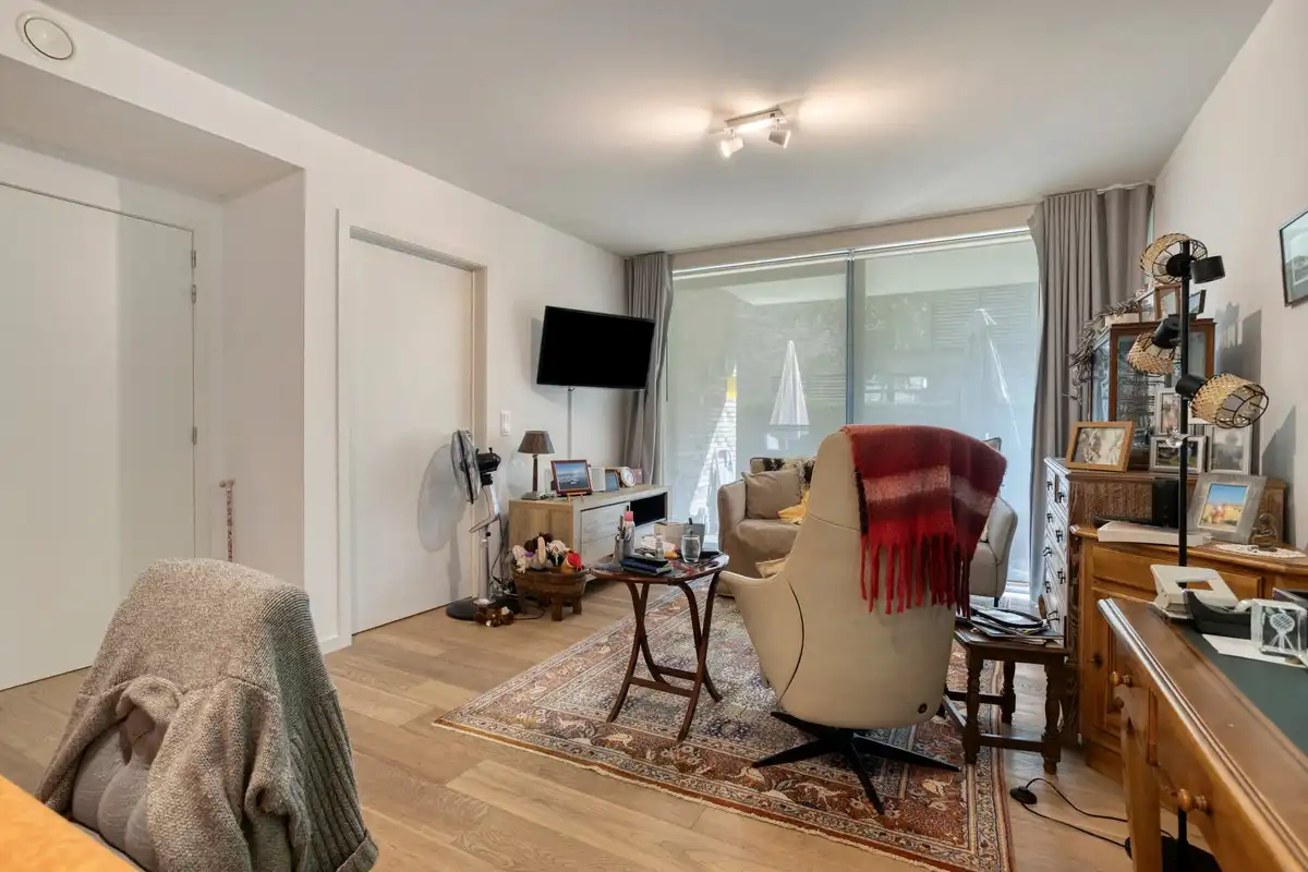Assistentiewoning met 1 slaapkamer, garage, kelder en tuintje foto 9