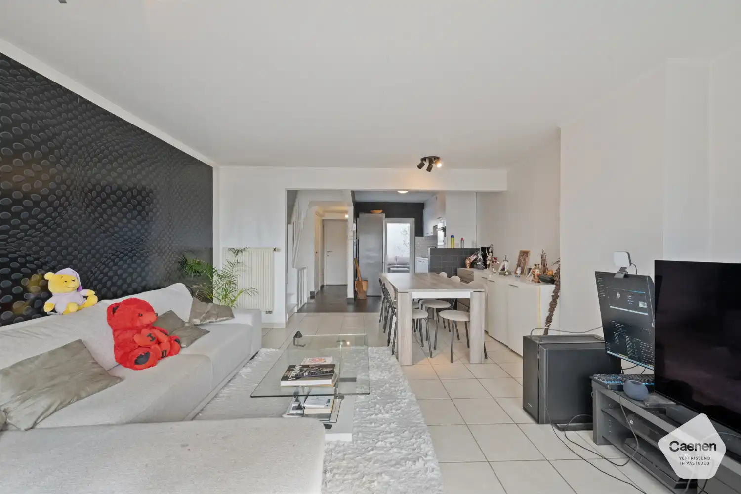 Bel-étage woning met zicht op de vaart foto 5