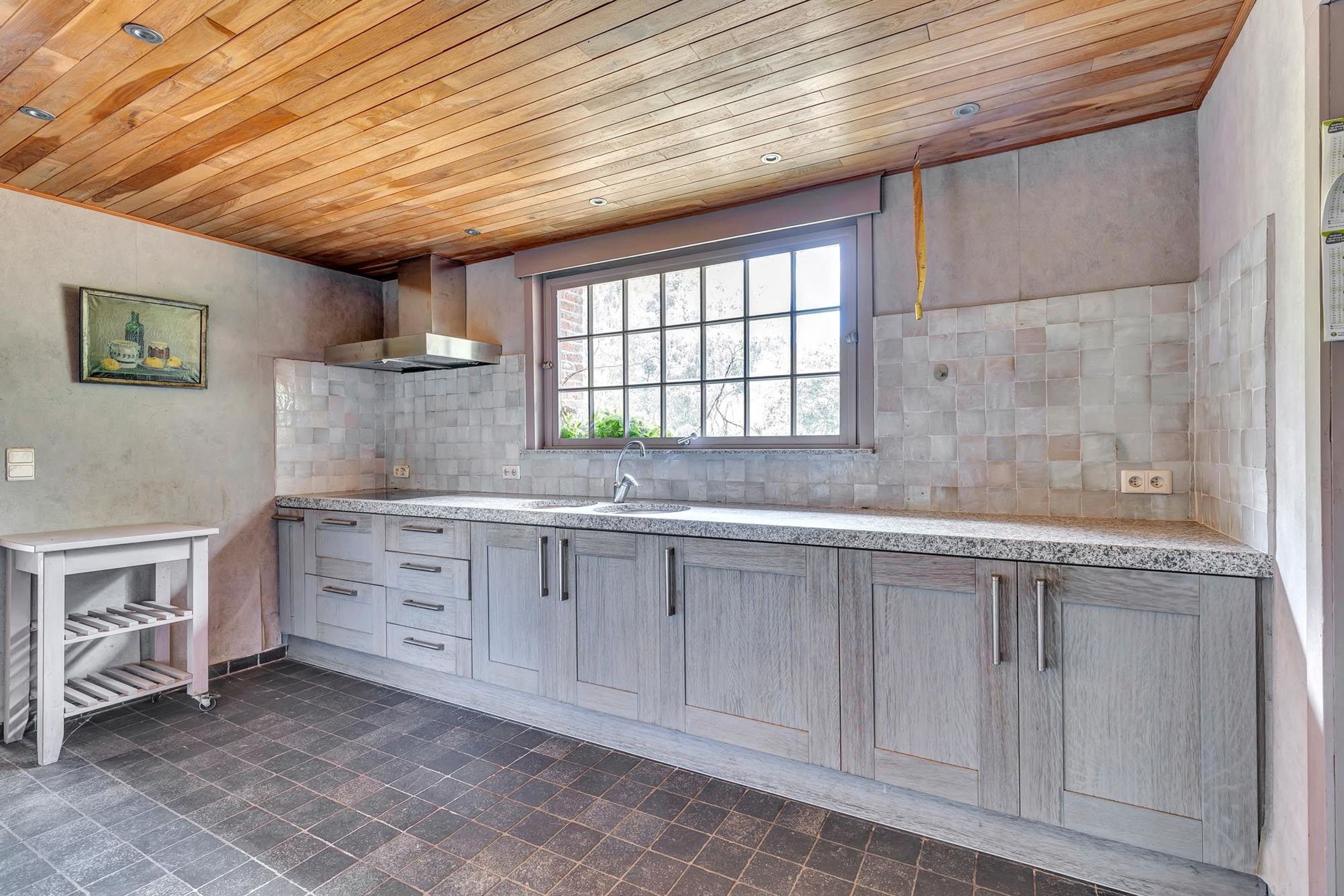 Uniek landhuis met aparte conciergewoning op 2 Hect grond foto 13