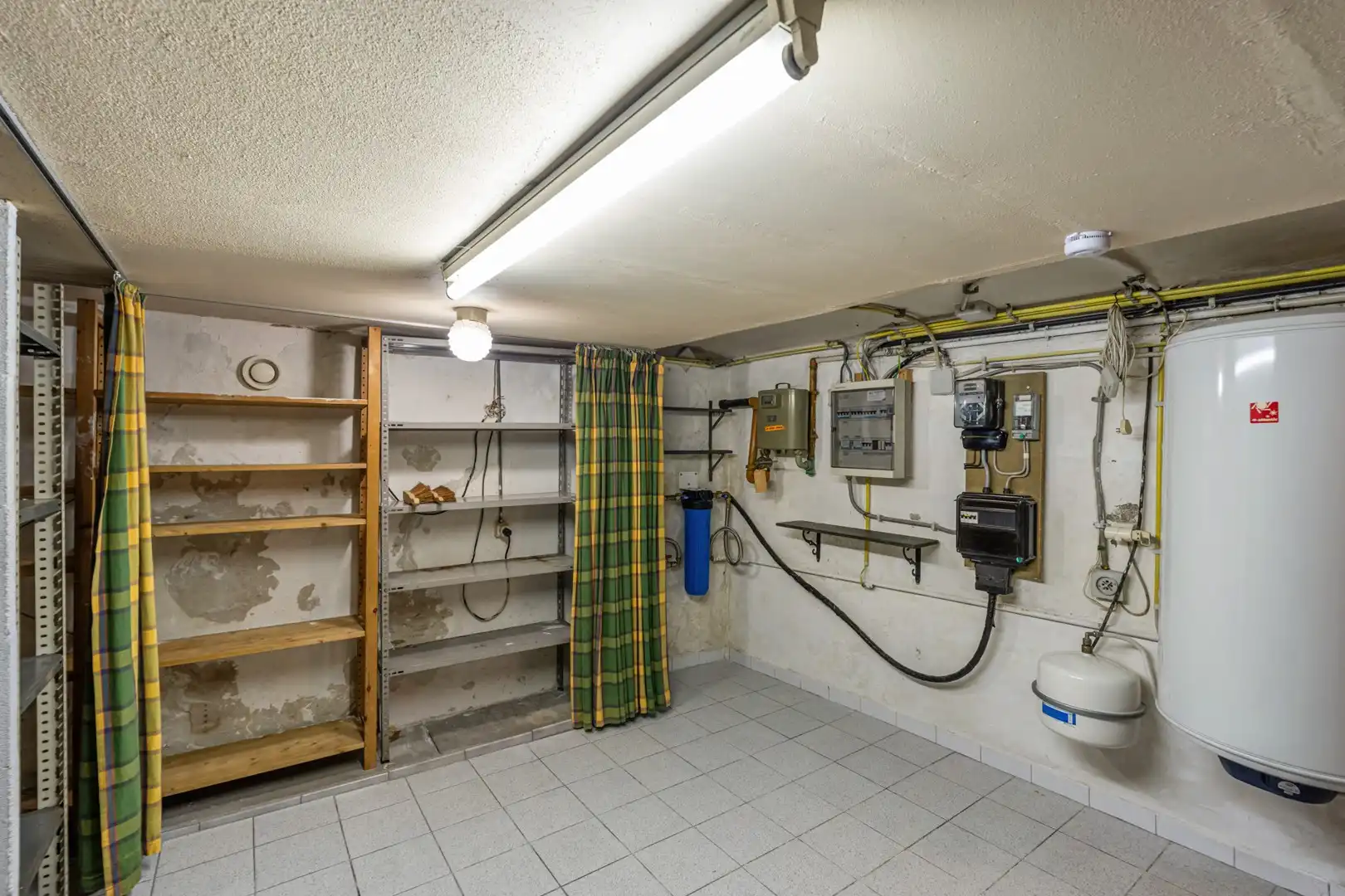 Rijwoning met veel potentieel en authentieke elementen te Evere foto 10
