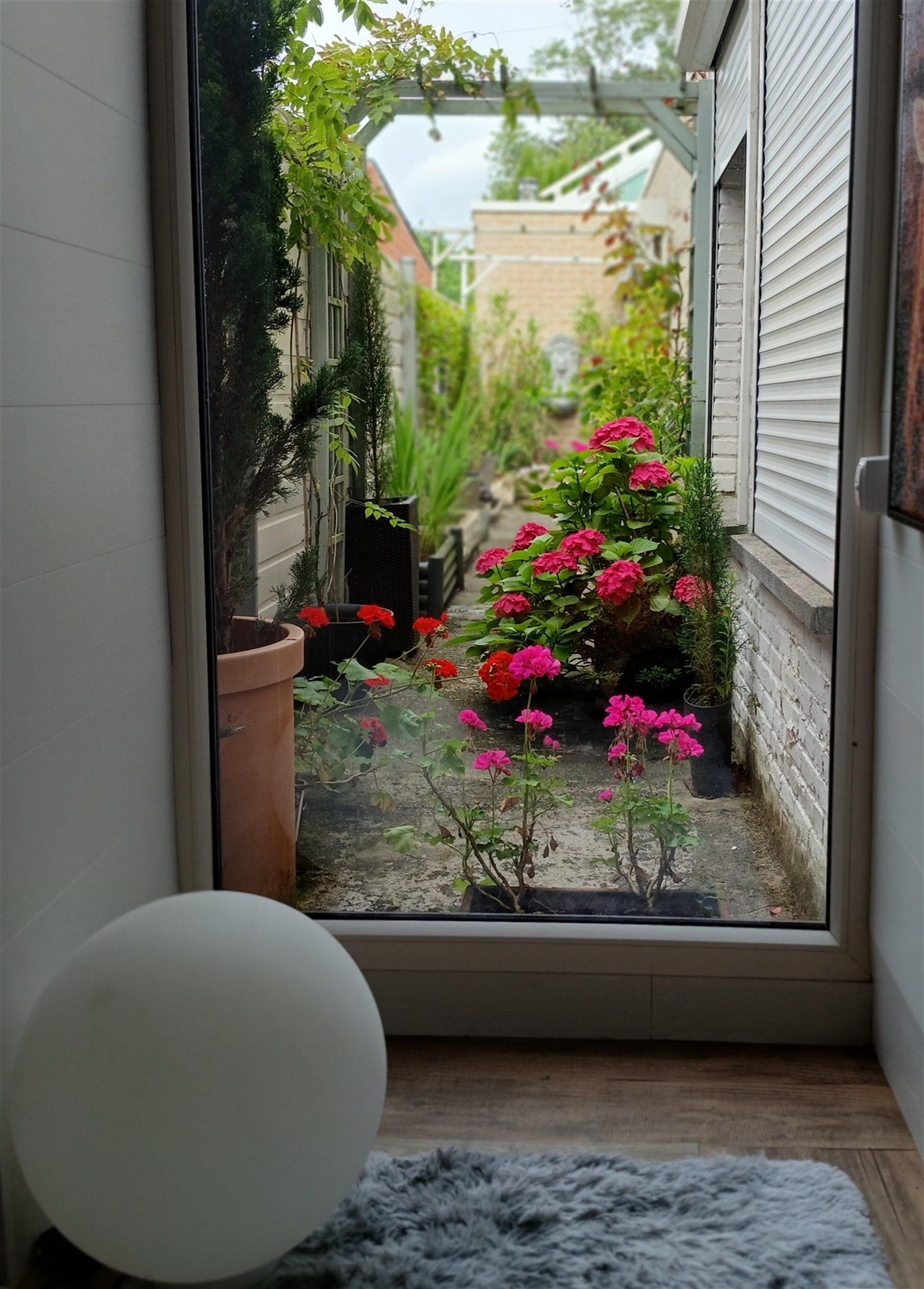 Instapklare woning met 236m² bewoonbare oppervlakte en garage foto 15