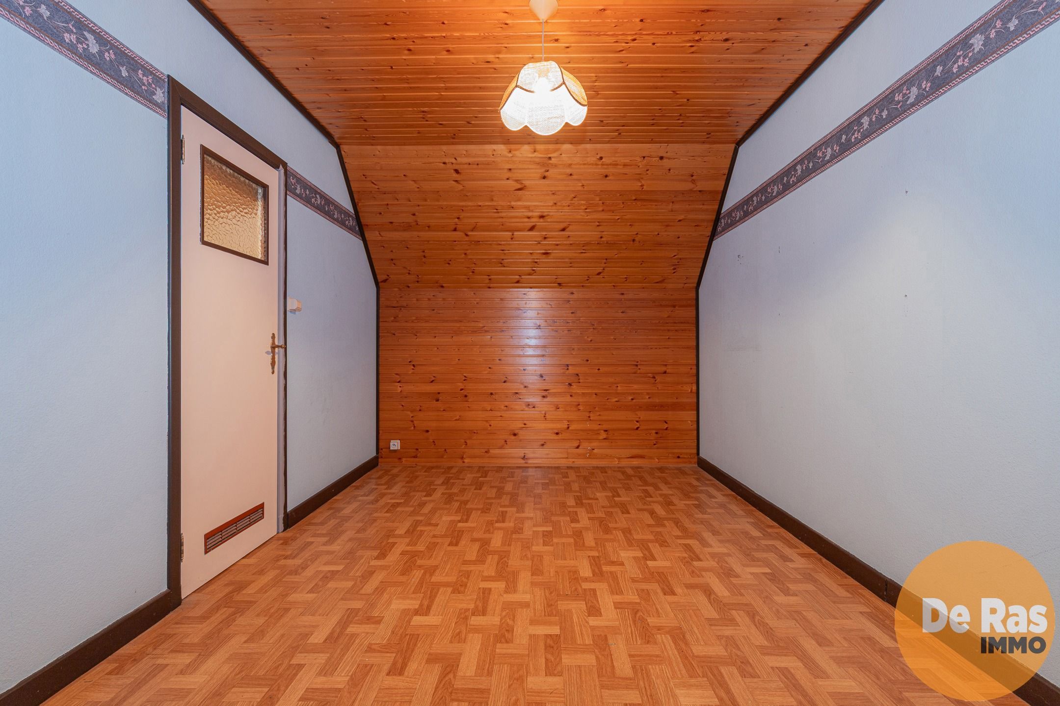 AAIGEM - Charmante instapklare woning met garage en tuin foto 21