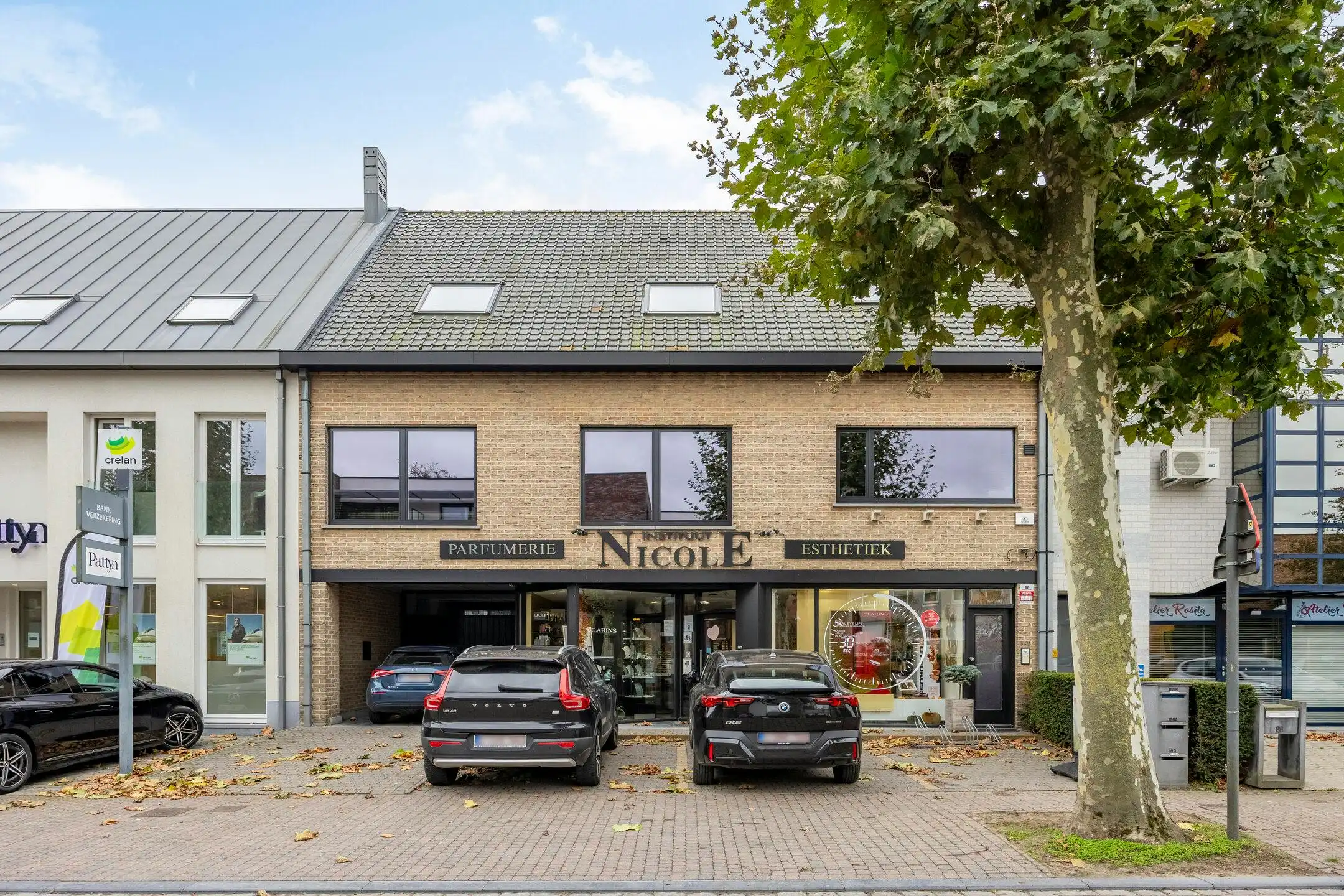 Unieke opbrengsteigendom op toplocatie in Zomergem foto 19