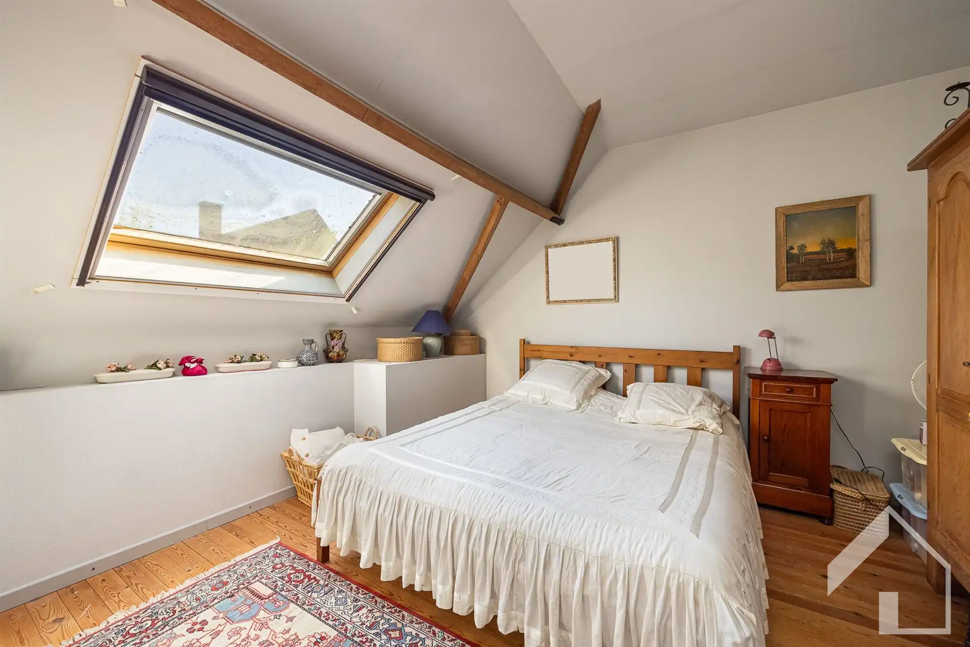 Unieke hoeve bestaande uit 2 individuele woningen en atelier foto 22