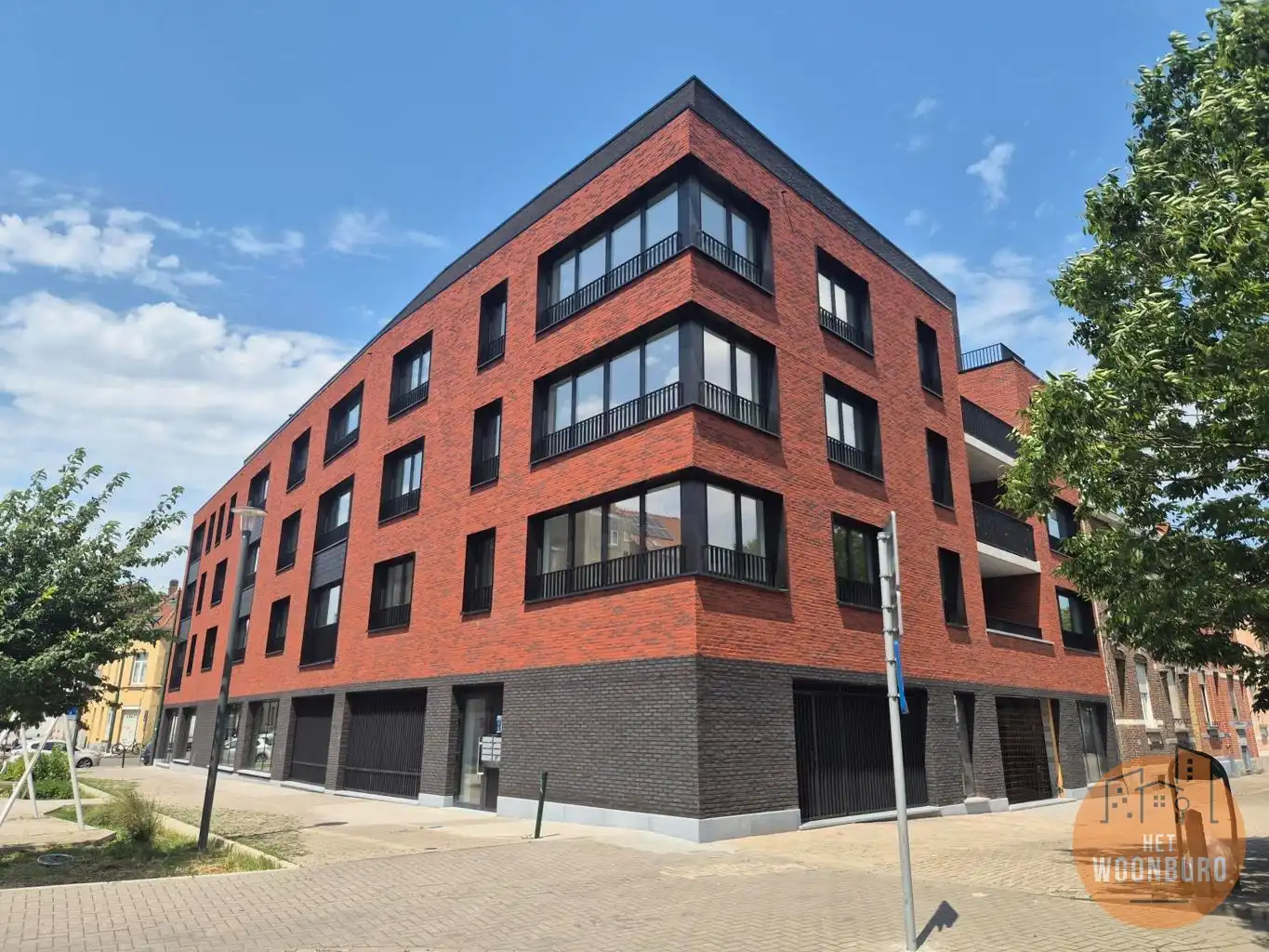 Nieuwbouw appartement met 3 slpks, terras en kelder foto 2