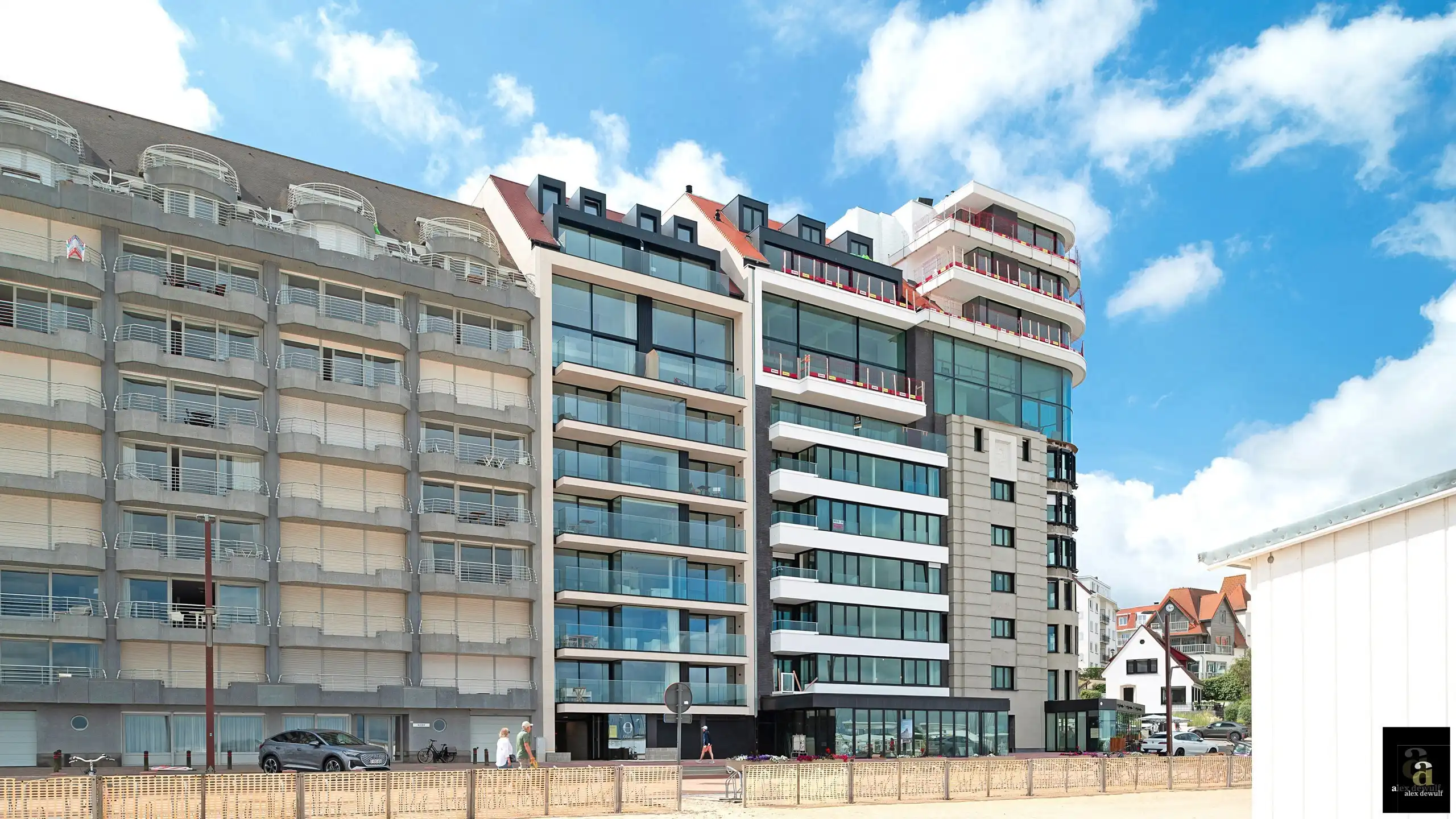 High-end appartement in iconisch gebouw aan RBSC Duinbergen. foto 7