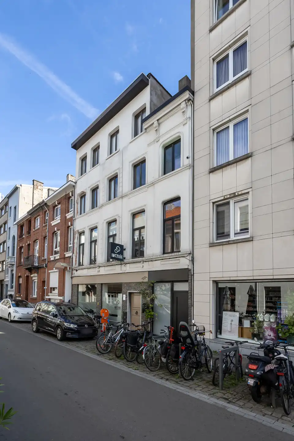 Gerenoveerde stadswoning met 4 slpk bij Groen Kwartier foto 2